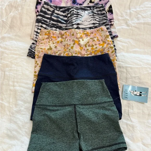 Fleo Shorts - small - Picture 1 of 2